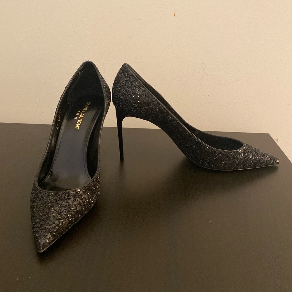 Saint Laurent Zoe Pump